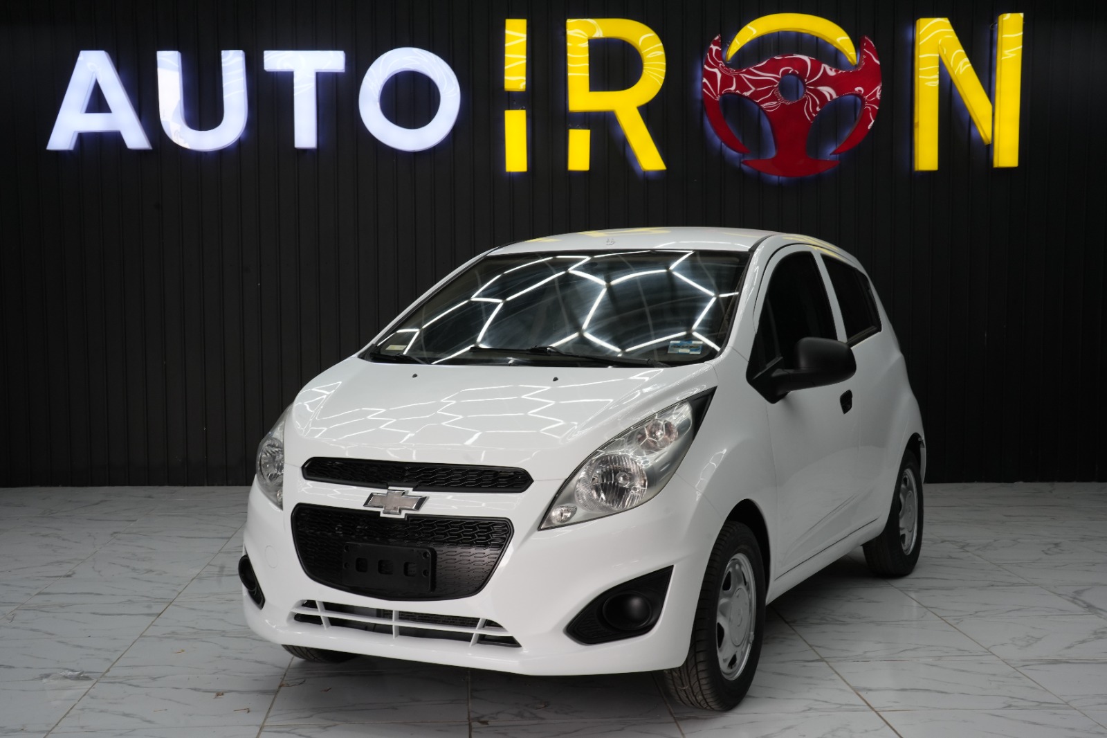 NISSAN MARCH 2018