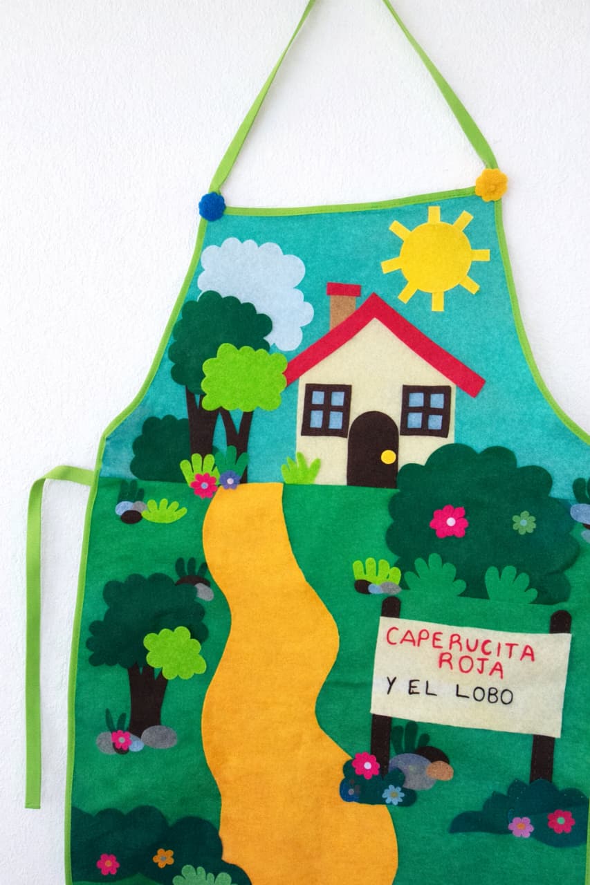 📚✨ MANDIL CUENTA CUENTOS ARTESANAL EN FIELTRO ✨📚